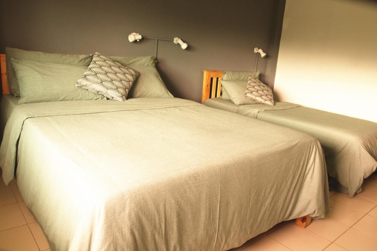 Rada Arak 79/4 Hostel Čiang Mai Exteriér fotografie