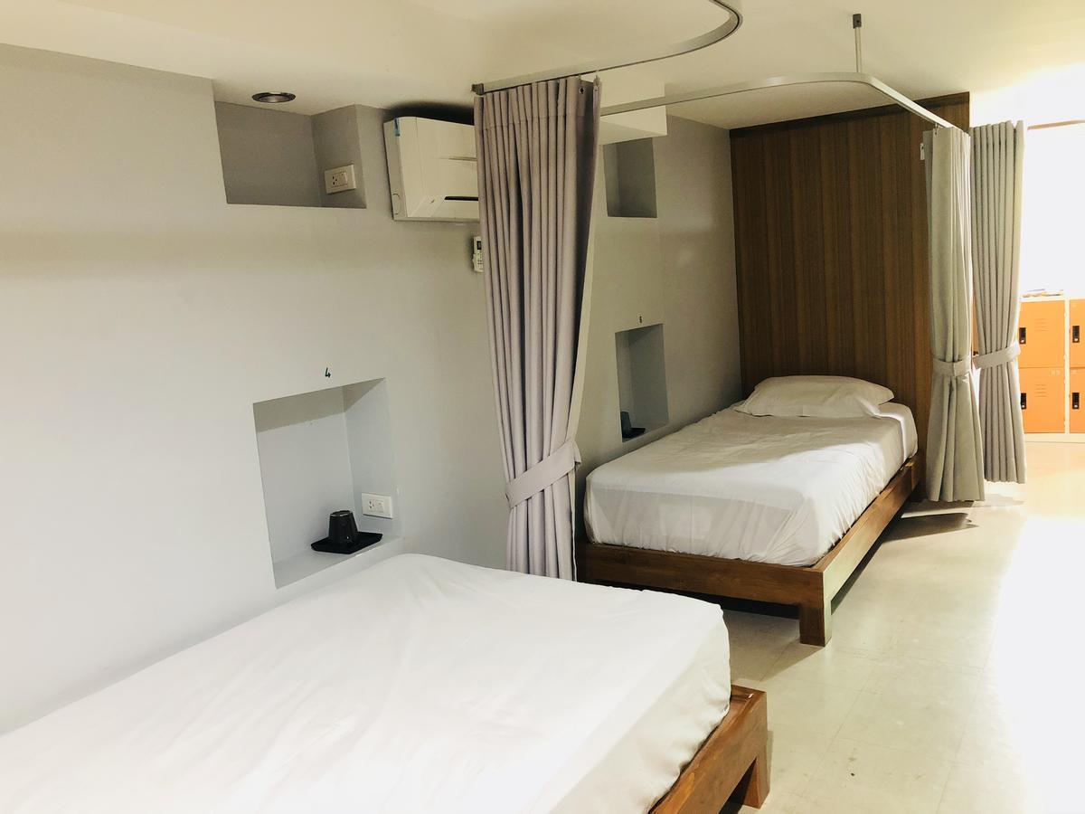 Rada Arak 79/4 Hostel Čiang Mai Exteriér fotografie