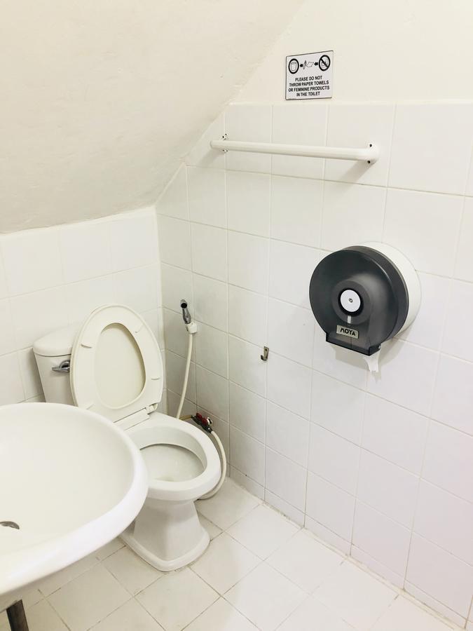 Rada Arak 79/4 Hostel Čiang Mai Exteriér fotografie